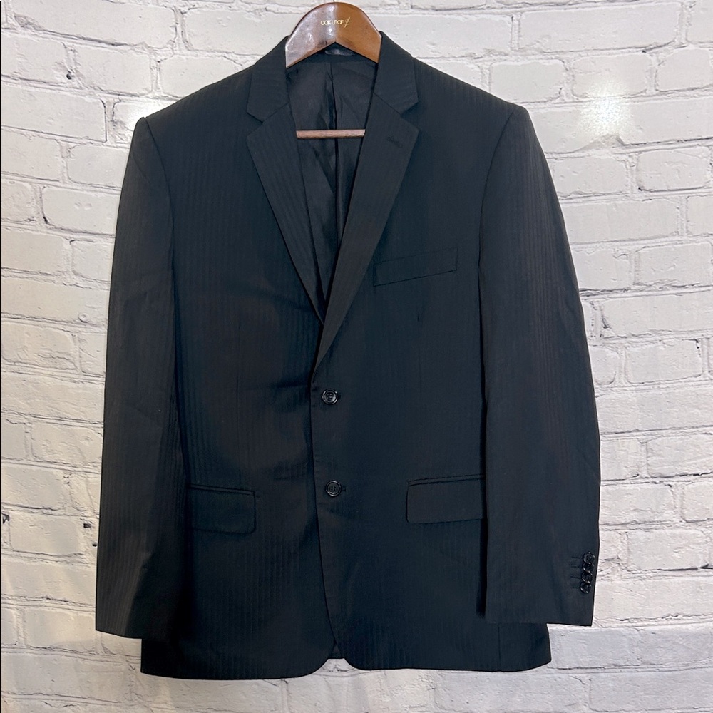 Genevie Uomo Black Men’s Suit Jacket Size 40R Excellent Condition